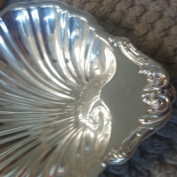 Seashell Silver Plated Dishes - Picture 9 of 17